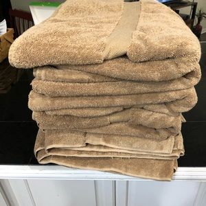 Bath Towels by Lauren